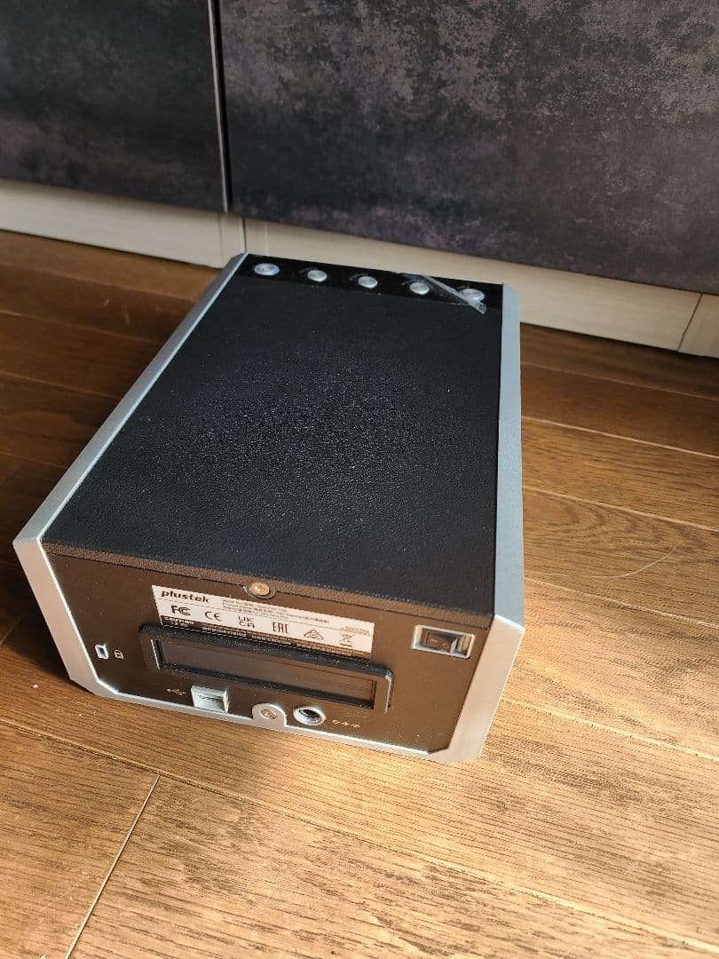 フィルムスキャナー　plustek OpticFilm 135i