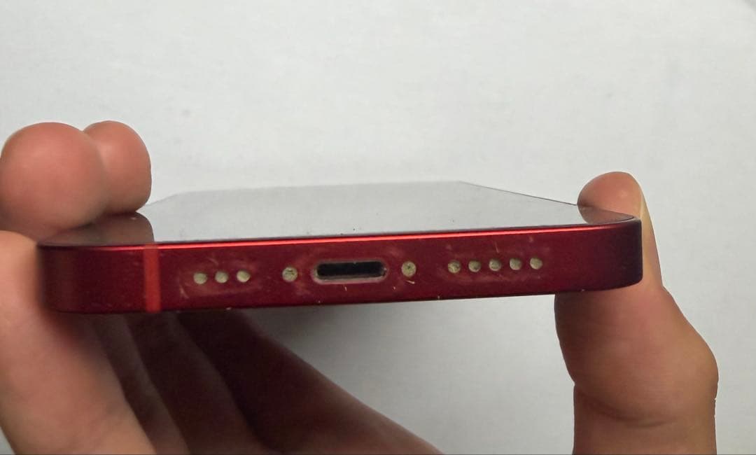 Apple iPhone 13 (PRODUCT(RED)) 本体