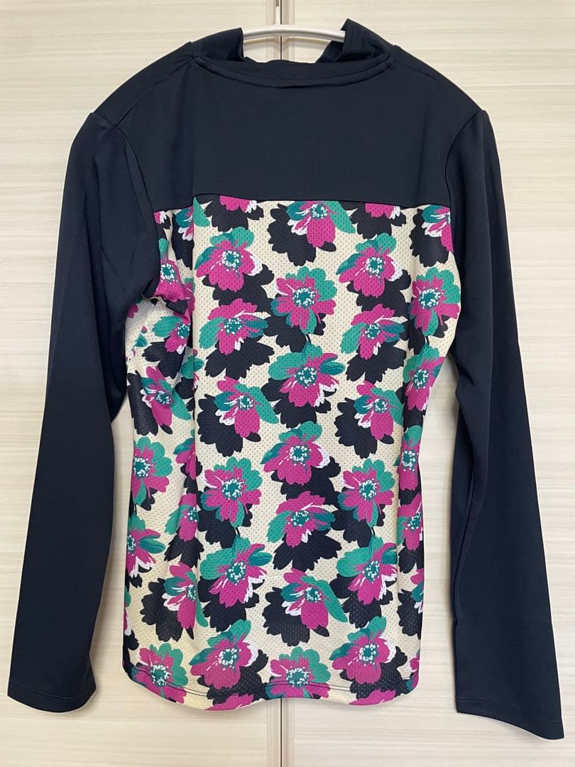 【新品】ローチェ 上下セットアップ Mサイズ ネイビー 花柄 テニスウェア