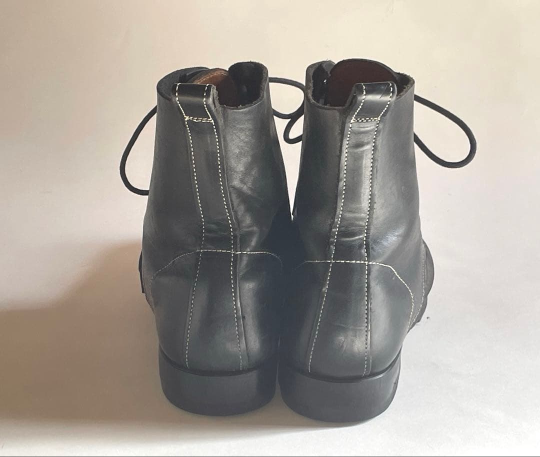 ブラックレースアップレザーブーツ　sunsea 6hole