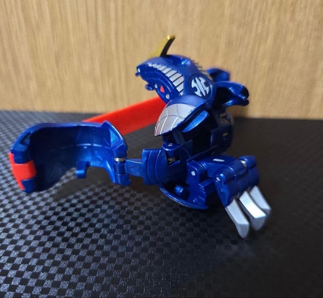 爆丸　轟ガリュウ 瞬ホルス 羅ビヨンド 3体セット 爆テク36㎜