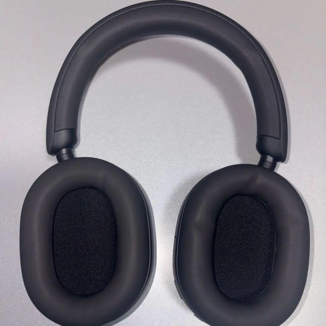 【ほぼ新品】SONY WH-1000XM5 ヘッドホン