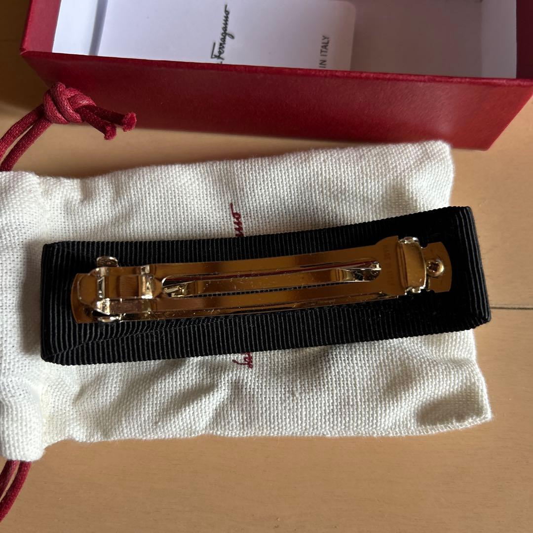 Salvatore Ferragamo ブラックヘアアクセサリー