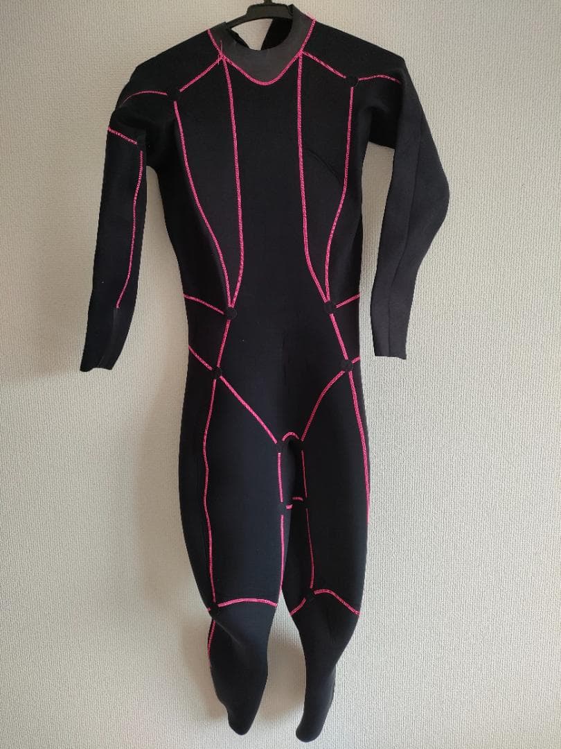ウェットスーツ Mサイズ 黒とピンク　トライアスロン　ZOOT