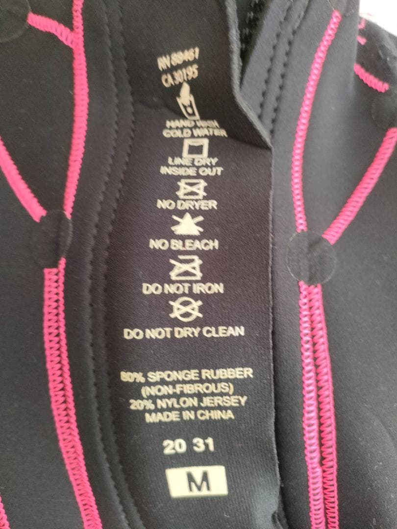 ウェットスーツ Mサイズ 黒とピンク　トライアスロン　ZOOT