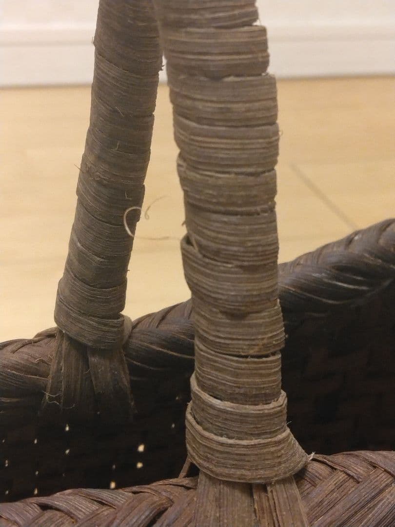 【商品】国産　山ぶどう手提げかご