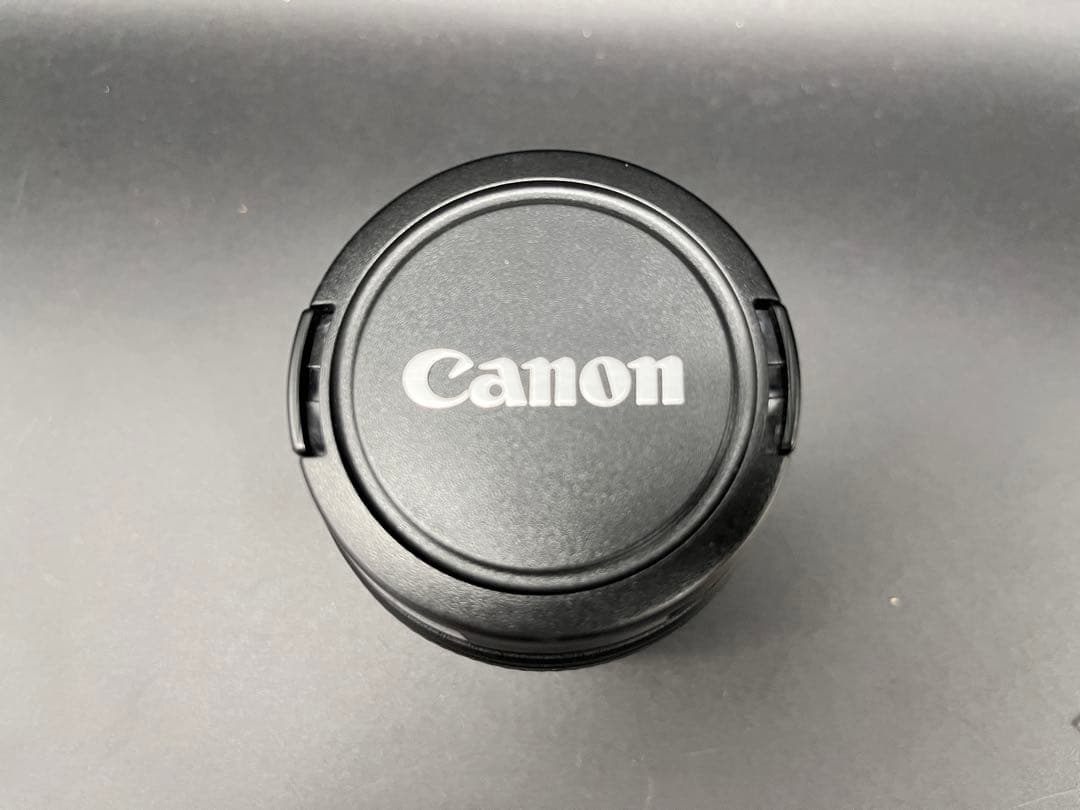 Canon キャノン EOS Kiss X2 ダブルズームキット 一眼レフカメラ