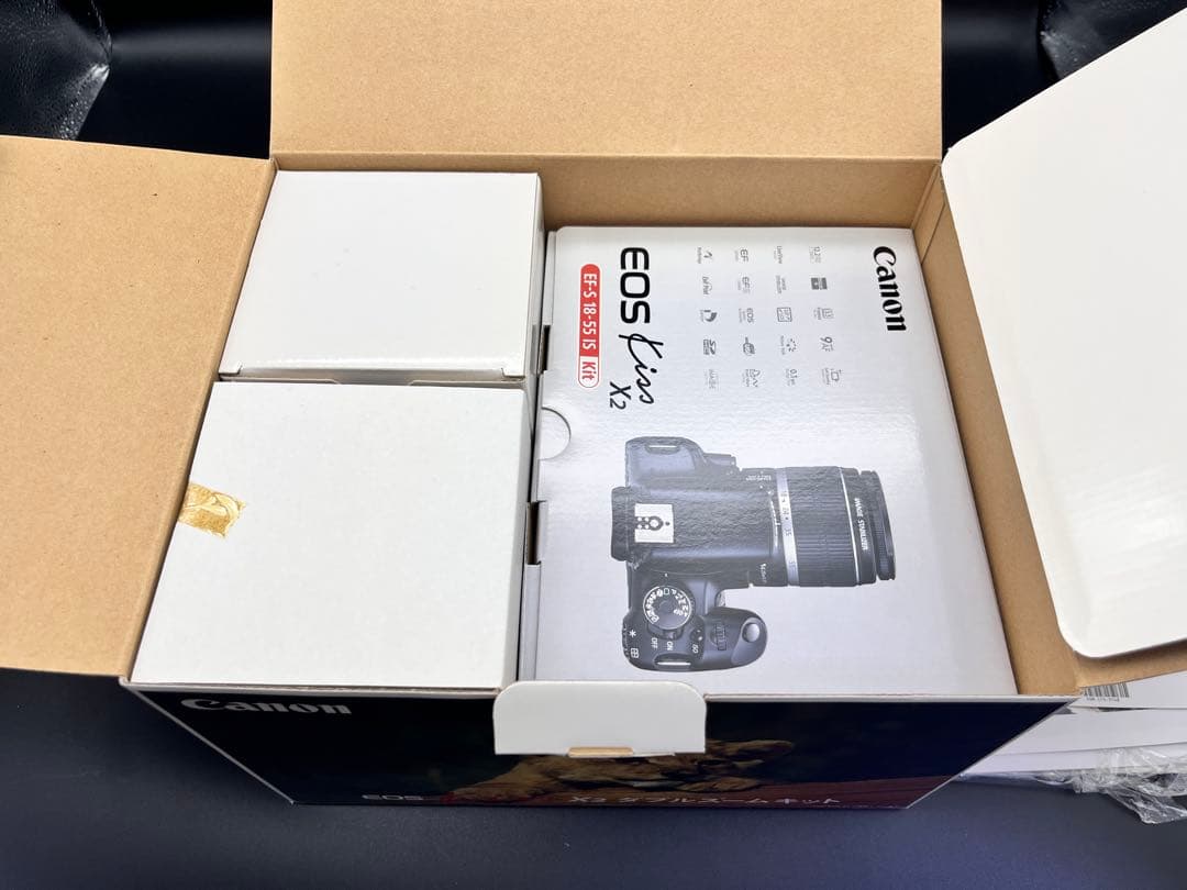 Canon キャノン EOS Kiss X2 ダブルズームキット 一眼レフカメラ