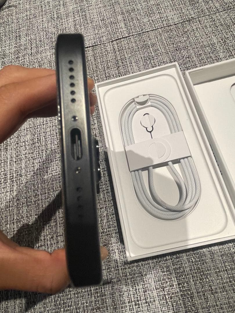 【付属品付】SIMフリー iPhone16 Pro Max 256GB