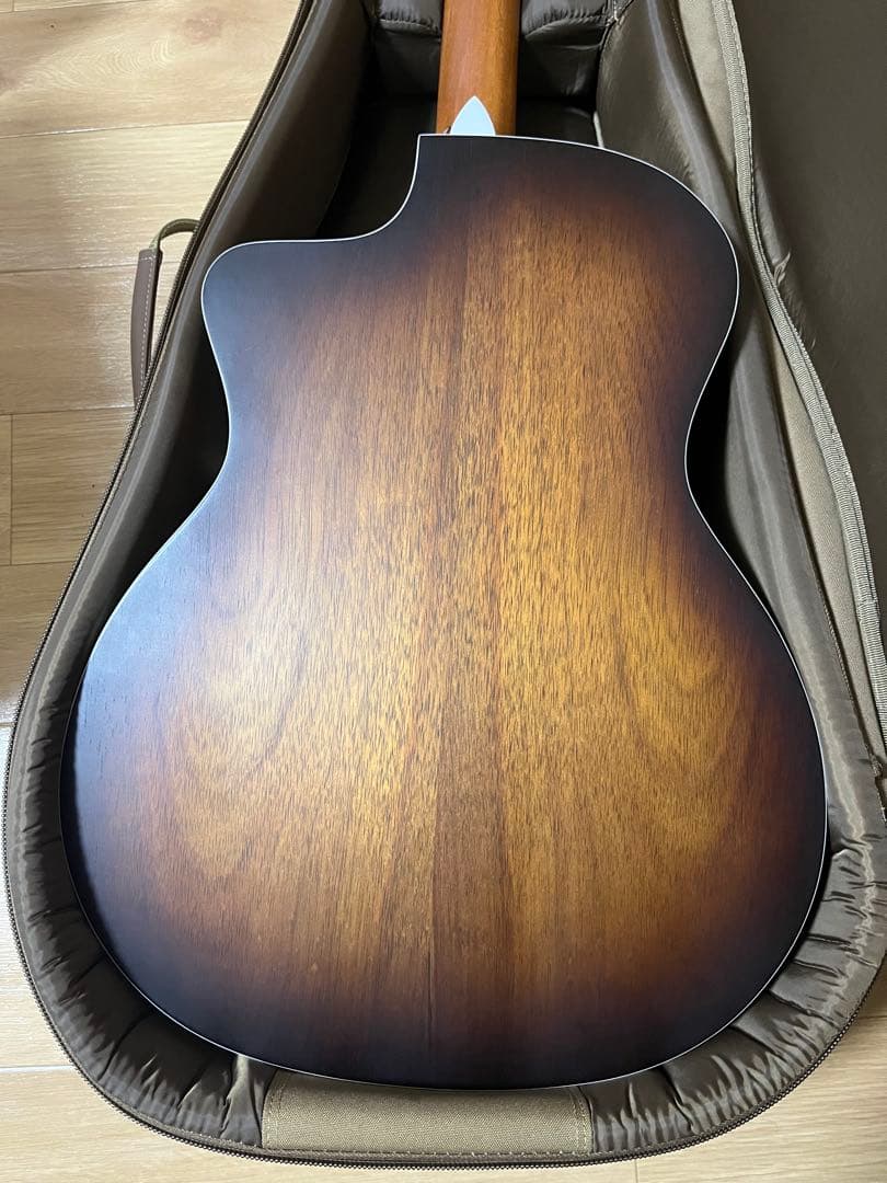 Taylor214ce-Koa SBギターケースピックカポ付き