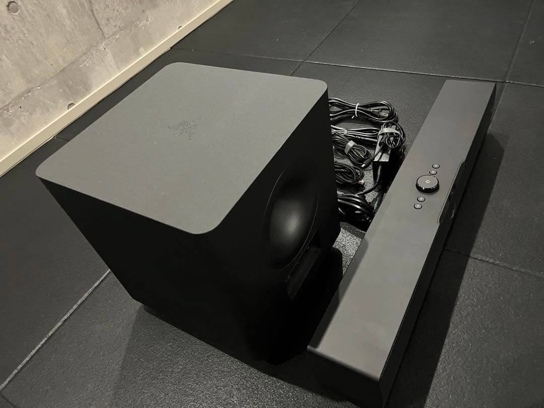 Razer Leviathan V2 PROサウンドバー サブウーファーセット