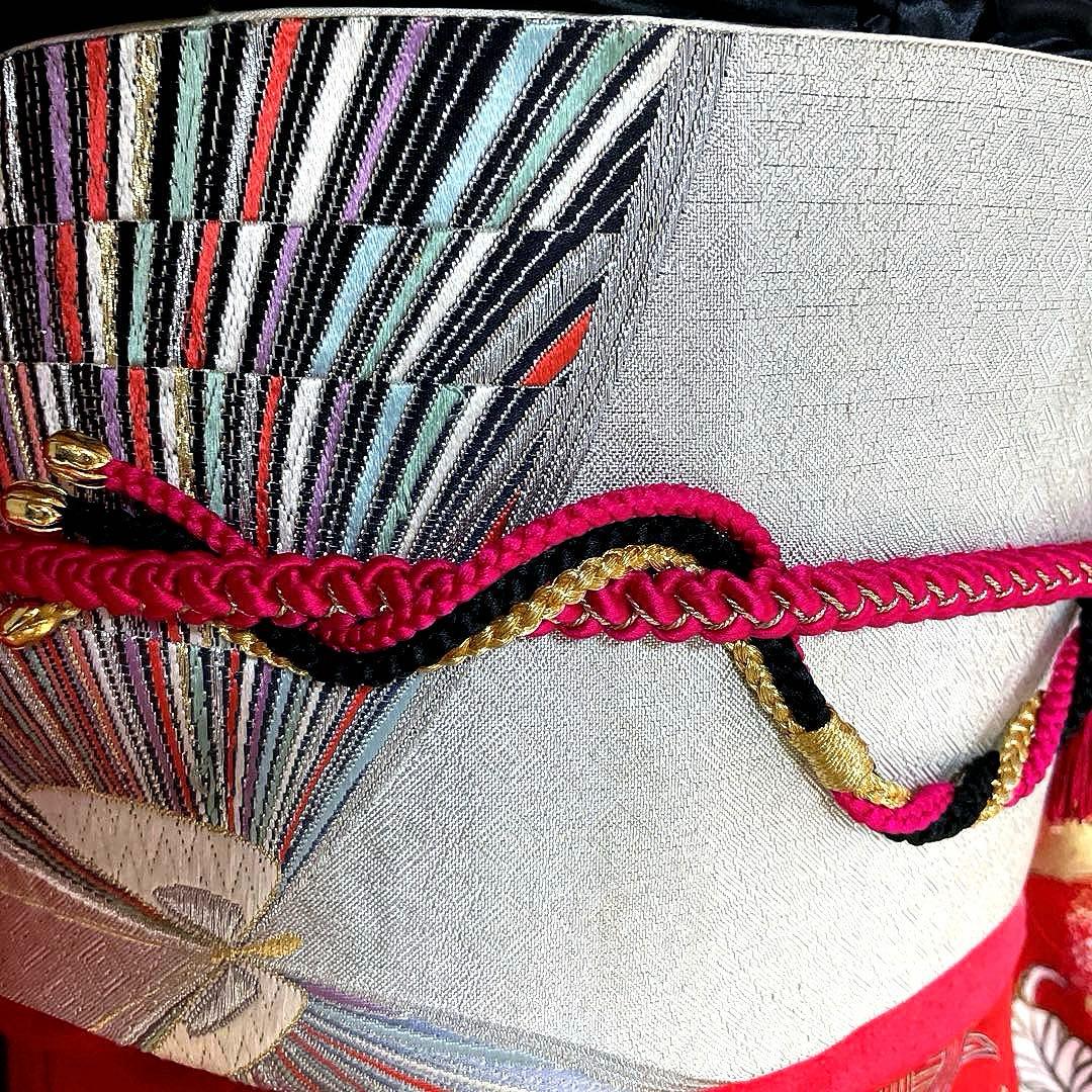 振袖フルセット　高身長　手描き友禅　成人式振袖　振袖　裄丈68 赤黒　バタフライ