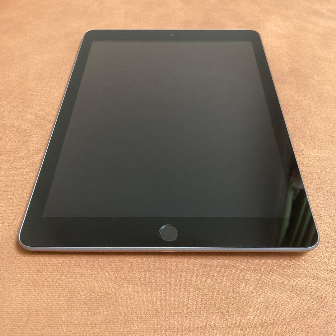 84【早い者勝ち】iPad6 第6世代 32GB WIFIモデル☆