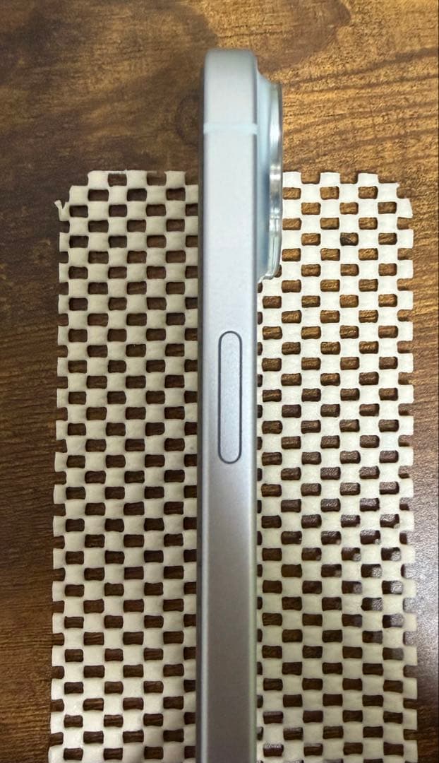 iPhone15 ブルー 128GB