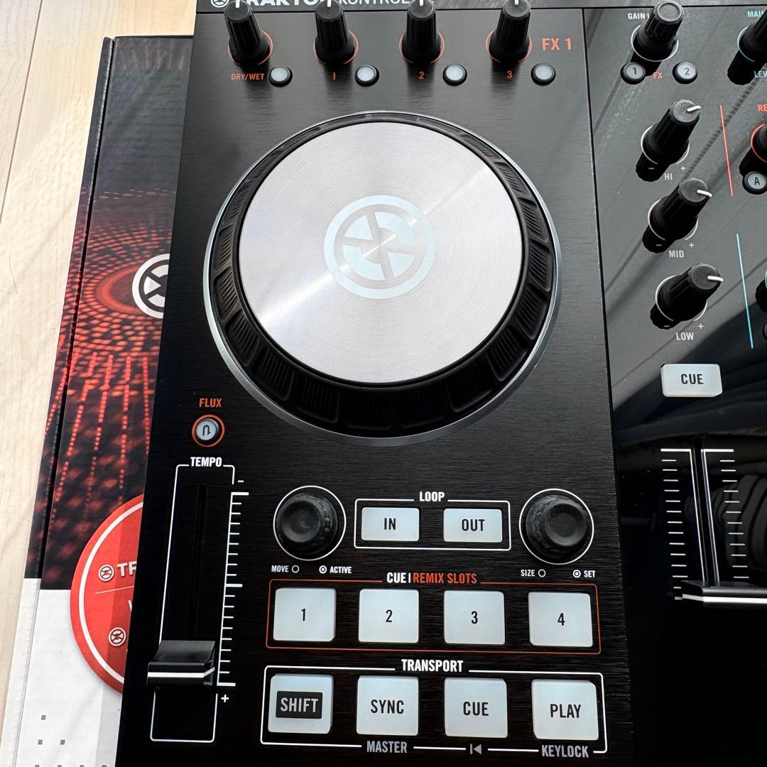 TRAKTOR KONTROL S2 MK2 DJコントローラー 箱付き