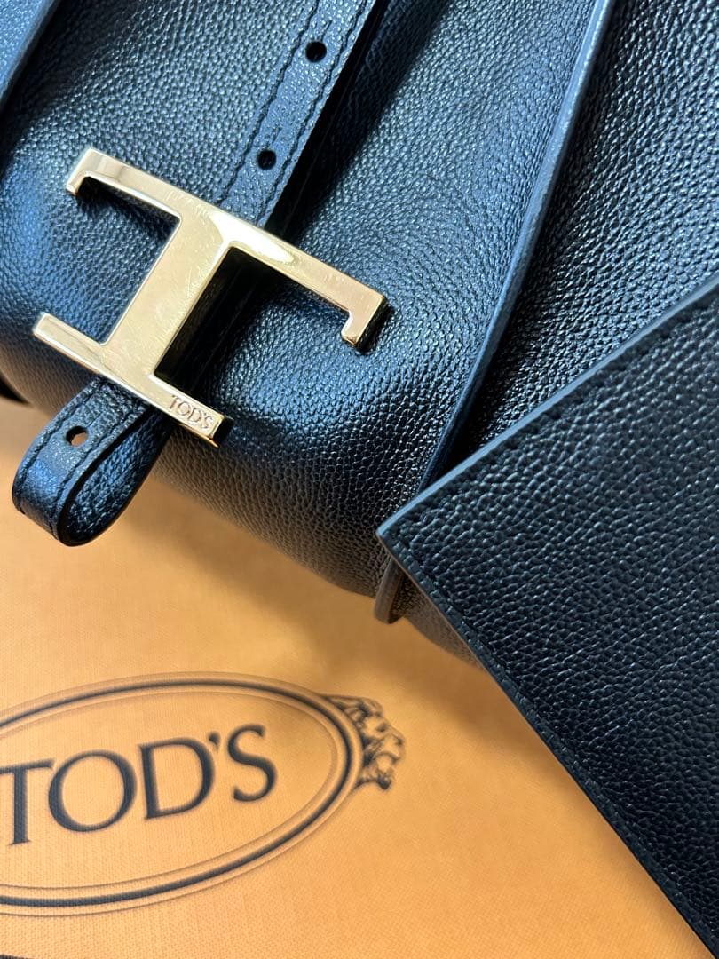 Tタイムレス レザーショルダーバック ミニ ブラック