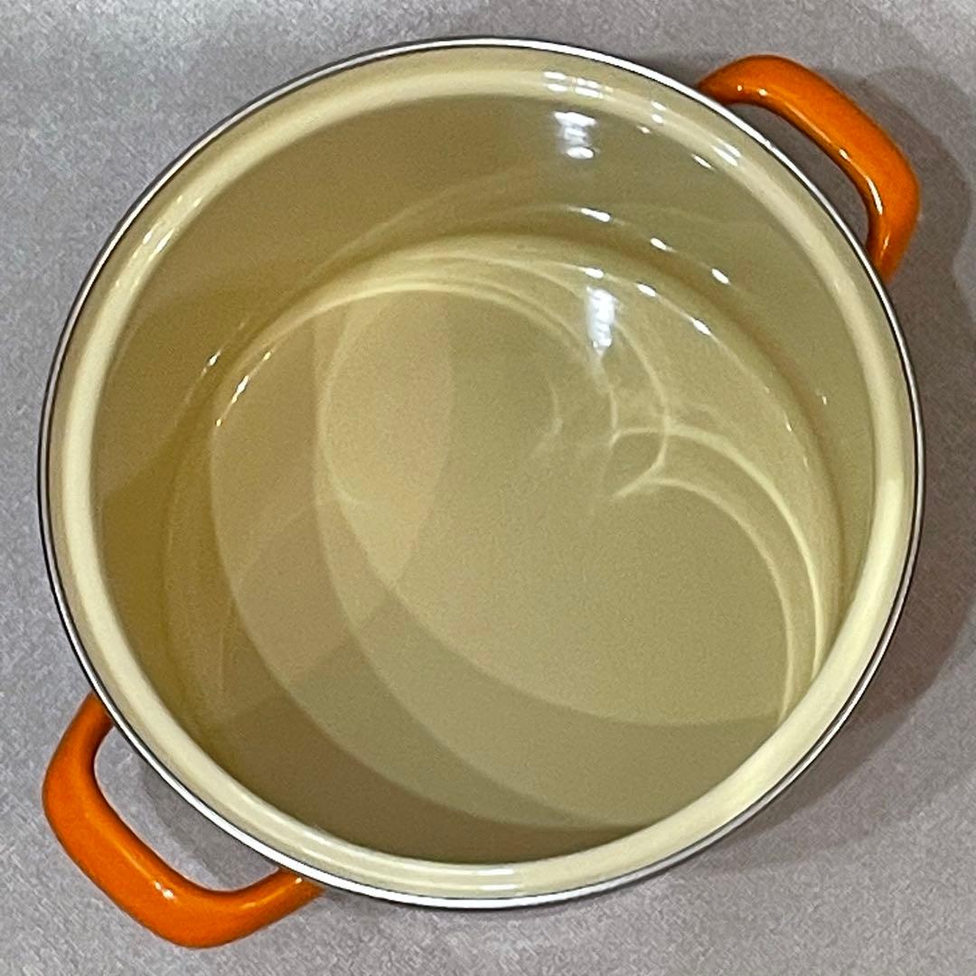 新品未使用　ルクルーゼ　ストックポット　オレンジ