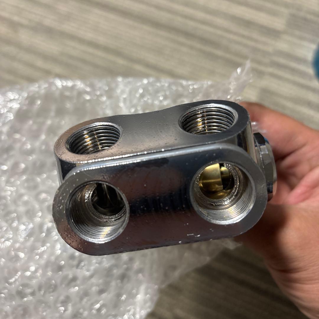 HPI オイルクーラーブロック　bcnr33 r33 GTR スカイライン