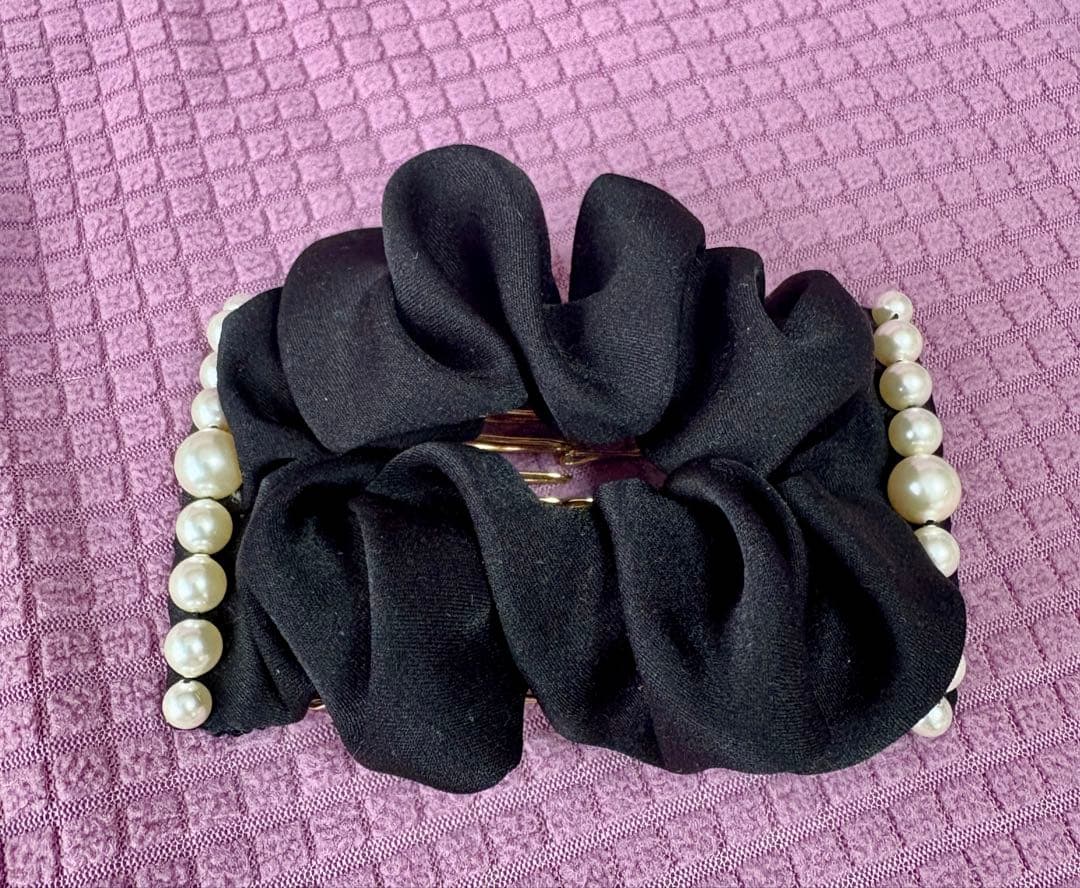 yunコンプレックスビズヘアアクセサリー 5点とアッカACCA1点