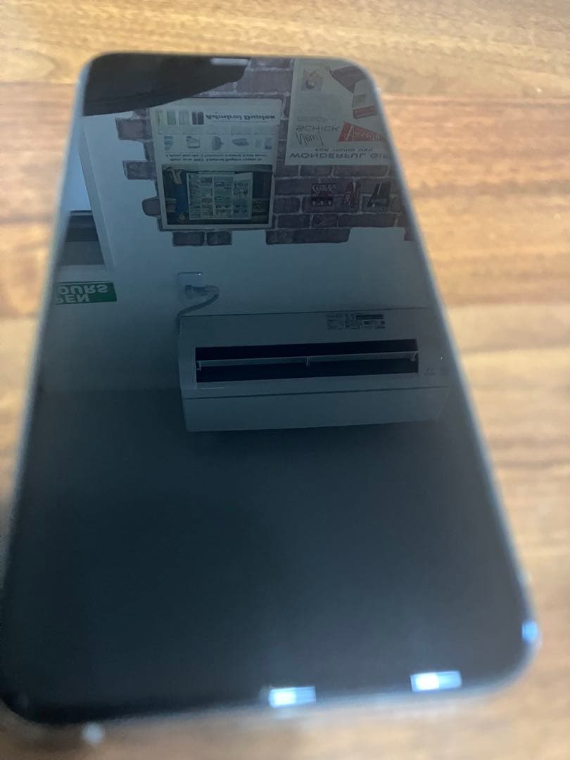 Apple iPhone XS ホワイト