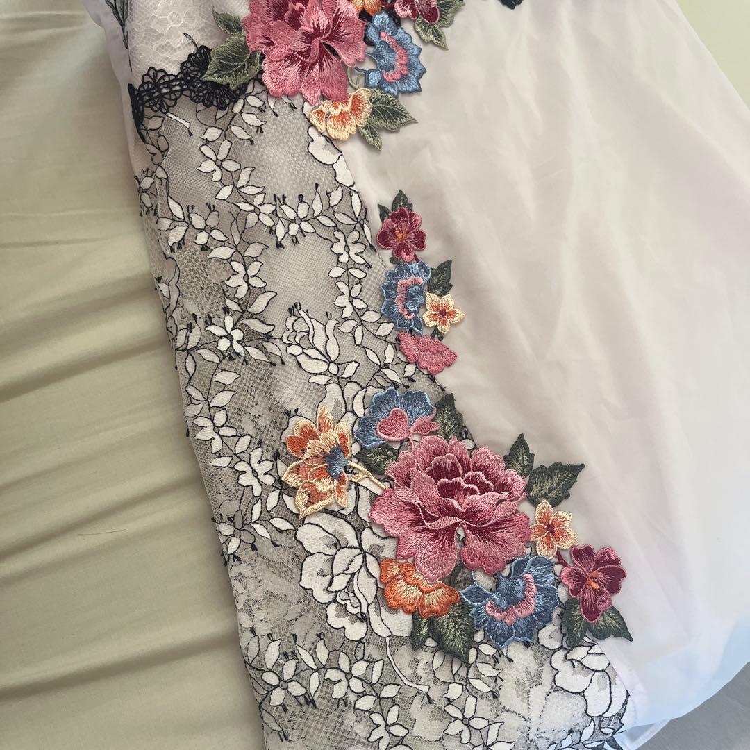 サルート　スリップ