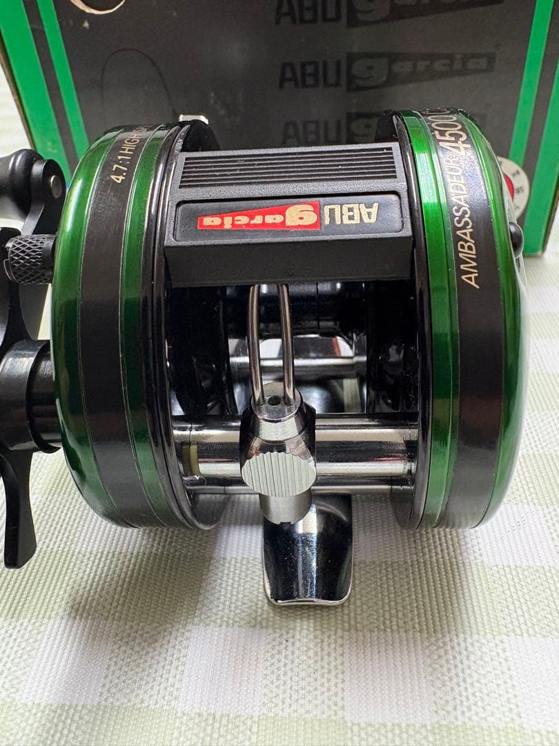 アブガルシア アンバサダー 4500CB グリーン Abu Garcia