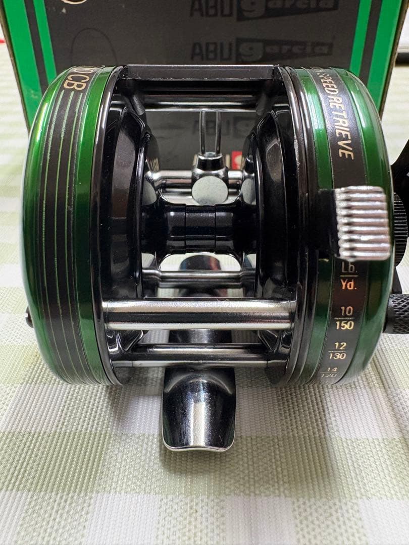 アブガルシア アンバサダー 4500CB グリーン Abu Garcia