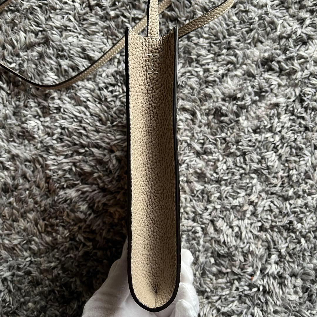 【新品未使用！✨】BONAVENTURA リア ミニ ショルダーバッグ ベージュ