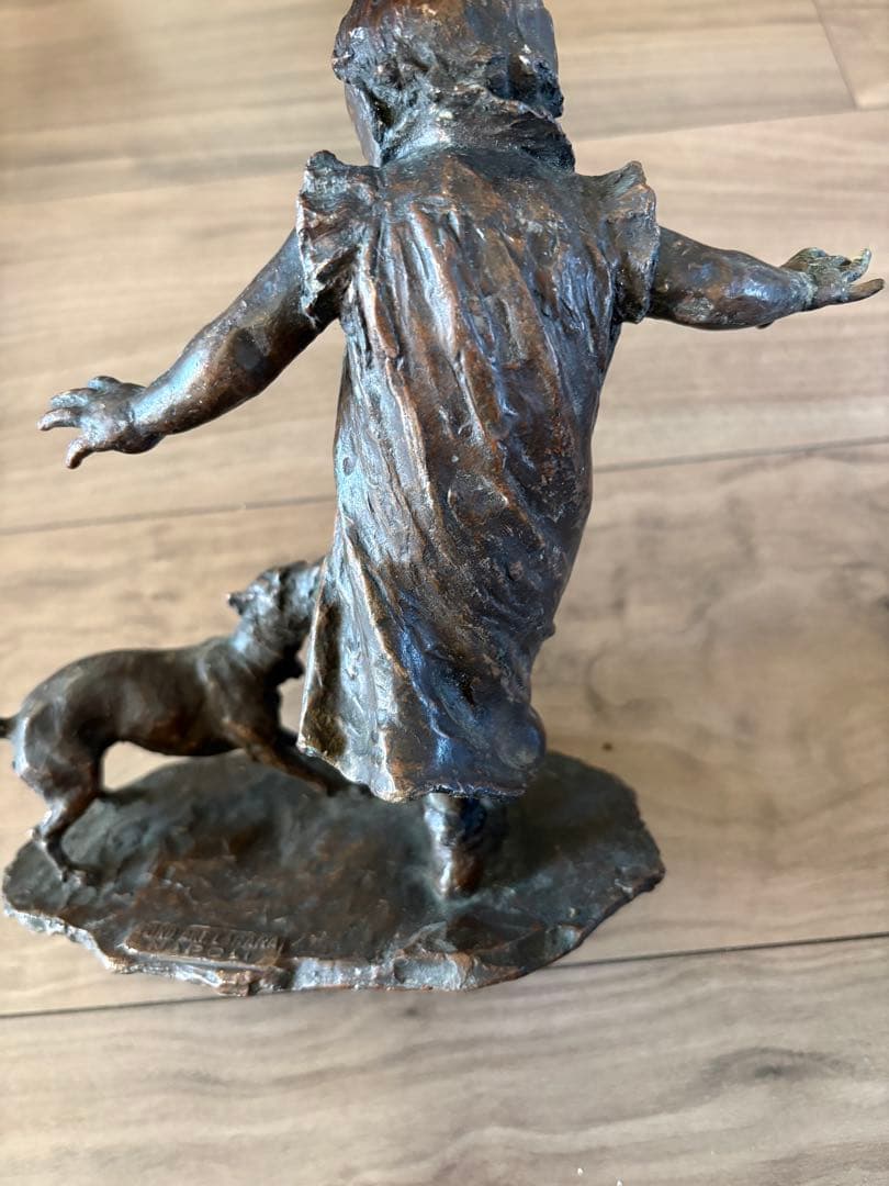子供と犬のブロンズ彫刻 古銅製 重約1300克