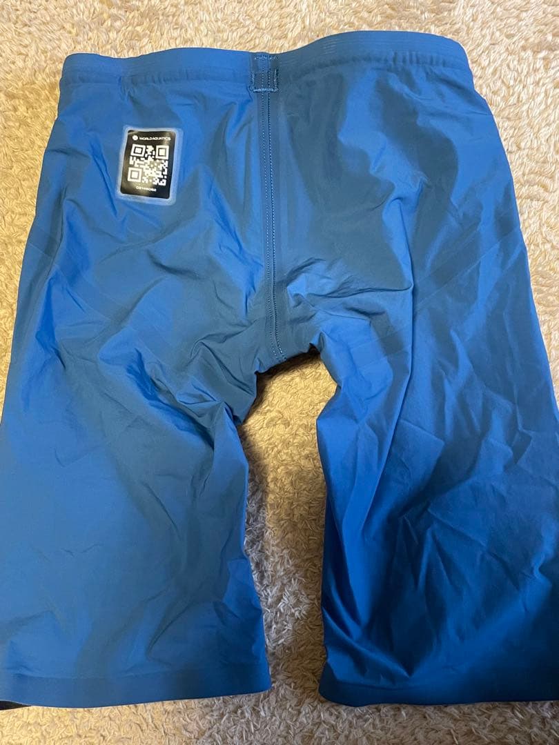 アクアフォースストーム　アリーナ　競泳水着