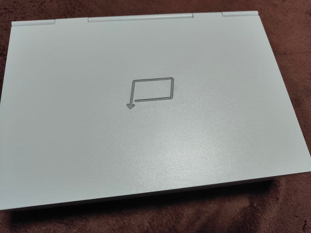 Xbos UPspec Gaming xScreen ポータブルスクリーン