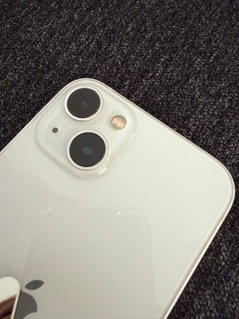 iPhone13 本体　256GB