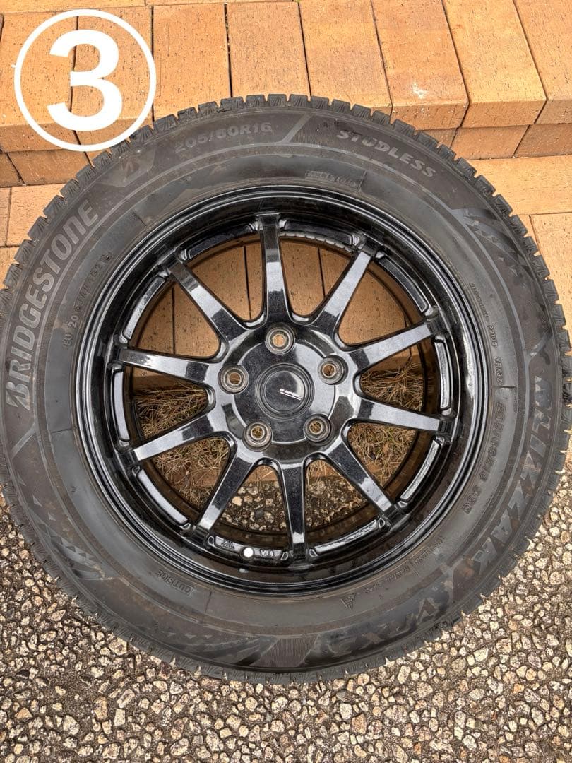 ブリヂストン VRX3 205/60r16 スタッドレス タイヤ ホイール