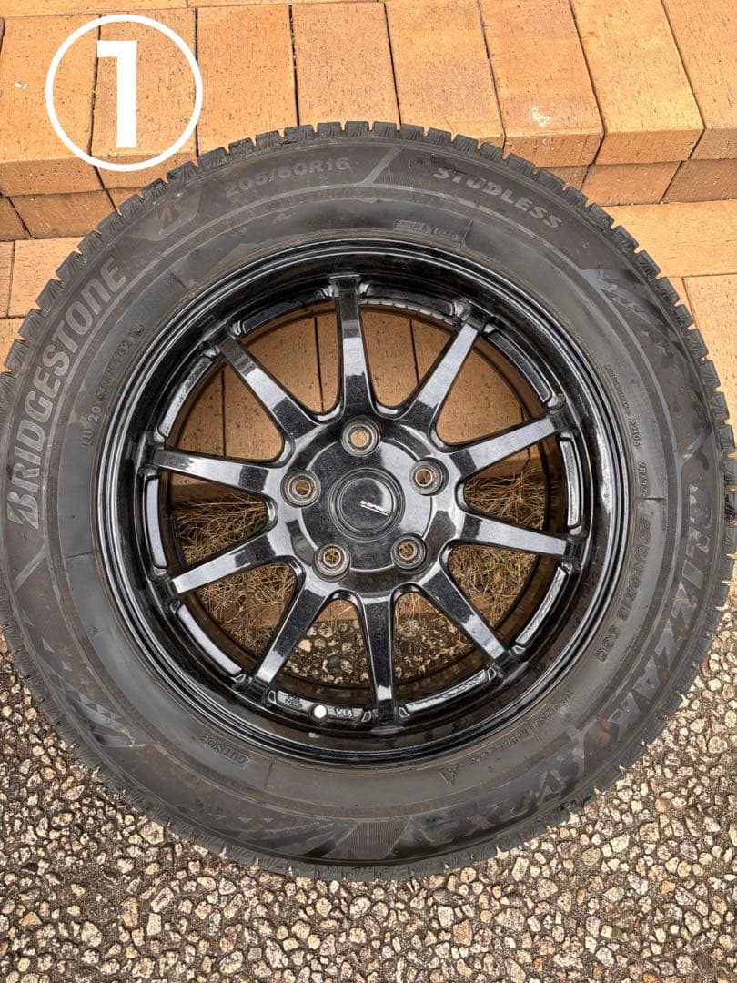 ブリヂストン VRX3 205/60r16 スタッドレス タイヤ ホイール