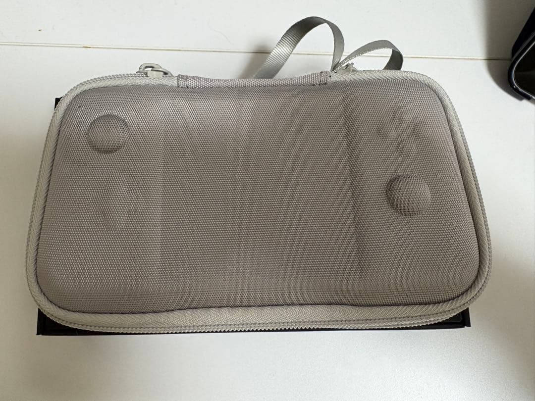 Backbone スマートフォン用ゲームコントローラー