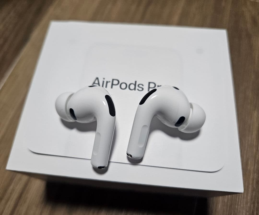 【美品】AirPods Pro3 MFHP4J
