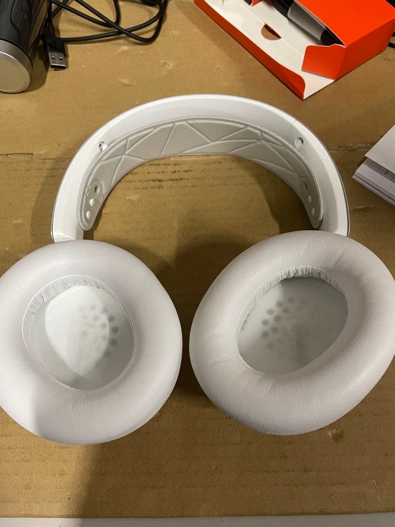 SteelSeries ヘッドホン Arctis Nova Pro ジャンク品