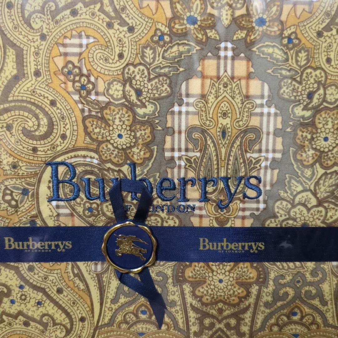 新品未使用品　バーバリー　シングル　ダウンケット　羽毛布団　肌掛け布団