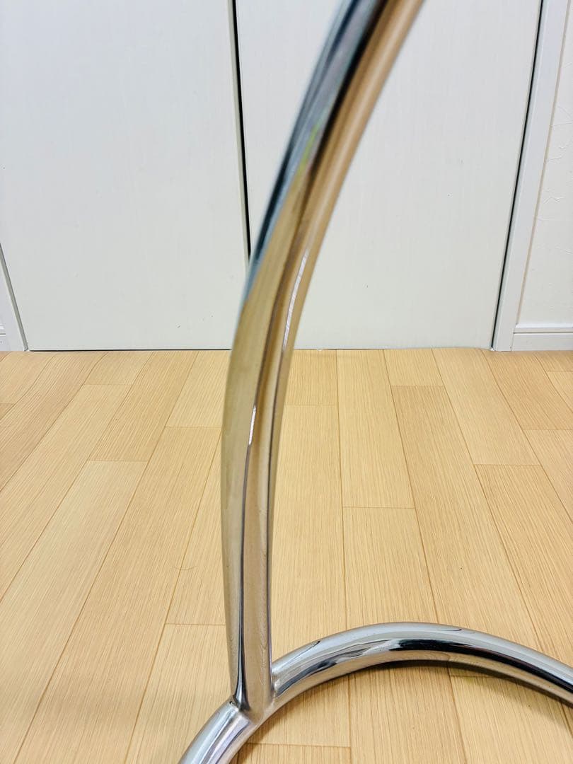 IDC大塚 ガラスラウンドサイドテーブル