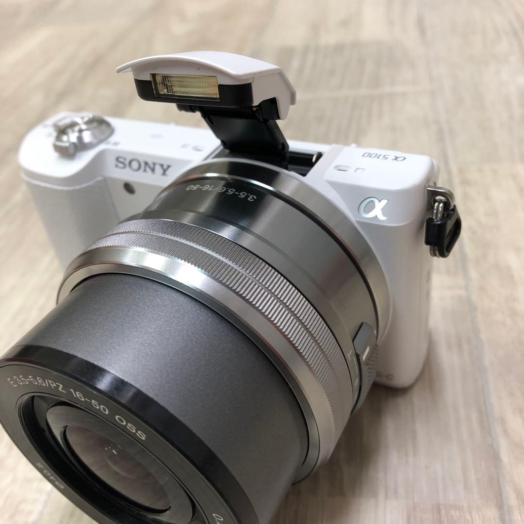 S*i様 SONY α5100 ミラーレス一眼カメラ ILCE-5100L ホワ