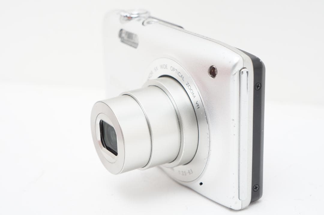 Nikon COOLPIX S3300 クールピクス