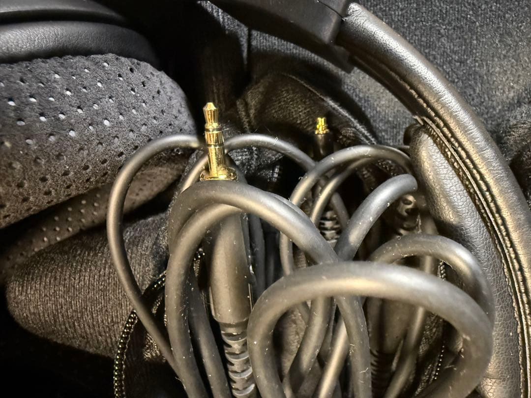 SHURE SRH1540-BK-A 密閉型モニターヘッドホン