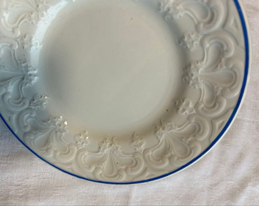 美品　クレイユモントロー　平皿　レリーフ　フランスアンティーク　②