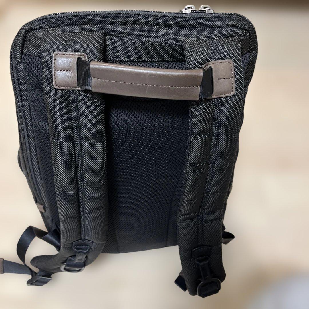 TUMI ALPHA BRAVO バックパック