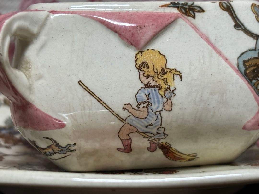 希少フランスアンティーク　サルグミンヌ　アンファンリシャールのカップ&ソーサー④