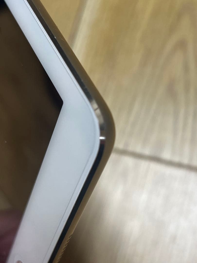 iPad Airの第2世代モデル Wi-Fi + Cellular