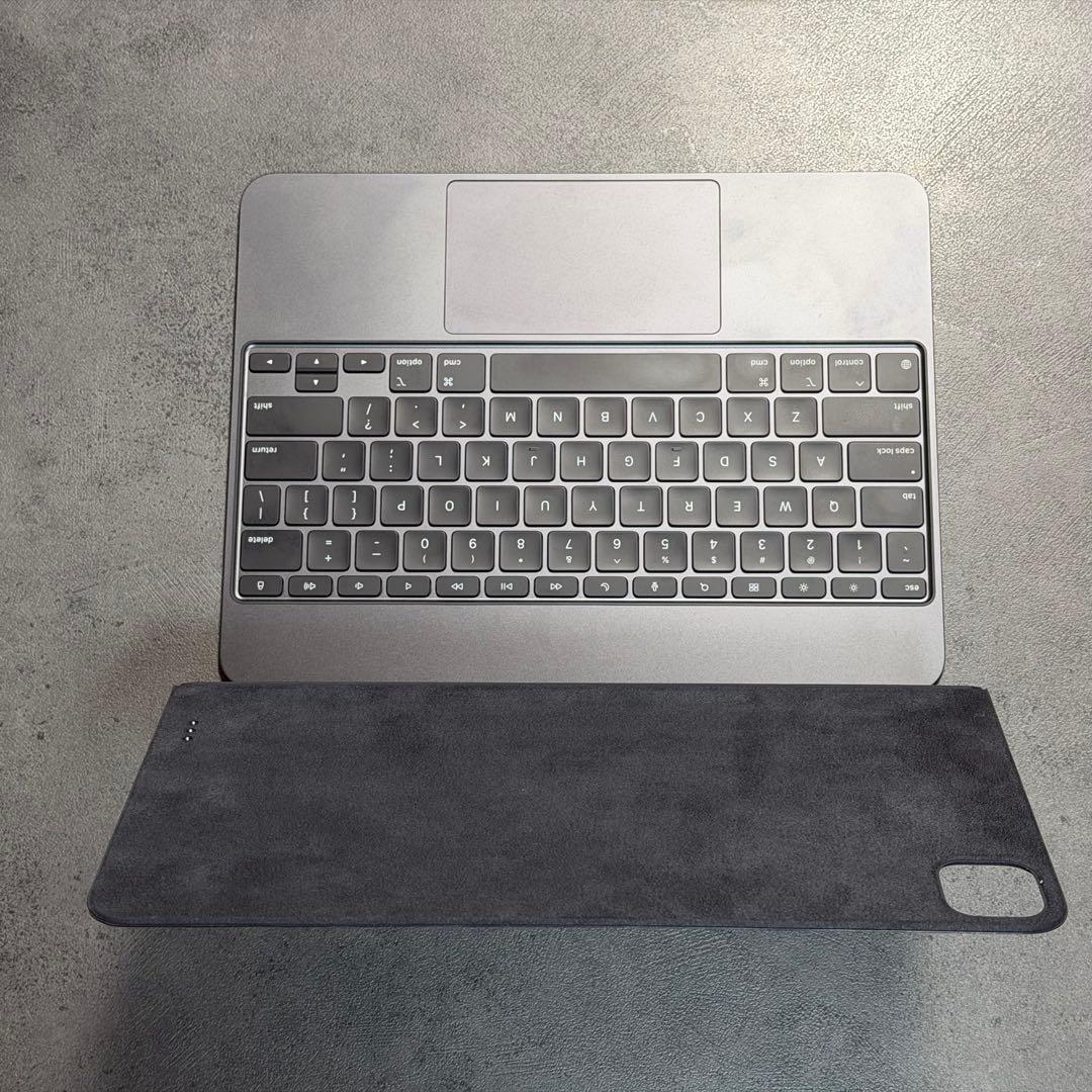 ポ*ン様 M4 iPadPro 13インチ対応 Magic Keyboard U
