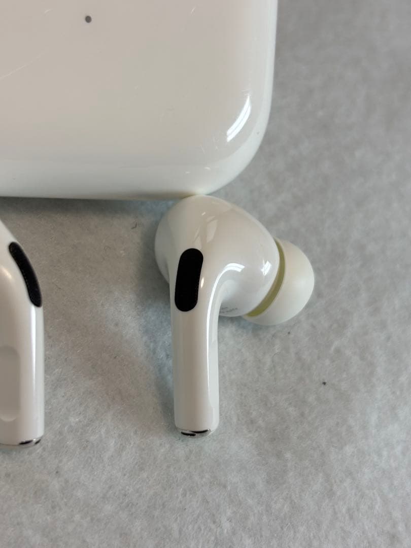 AirPods Pro ワイヤレスイヤフォン 本体