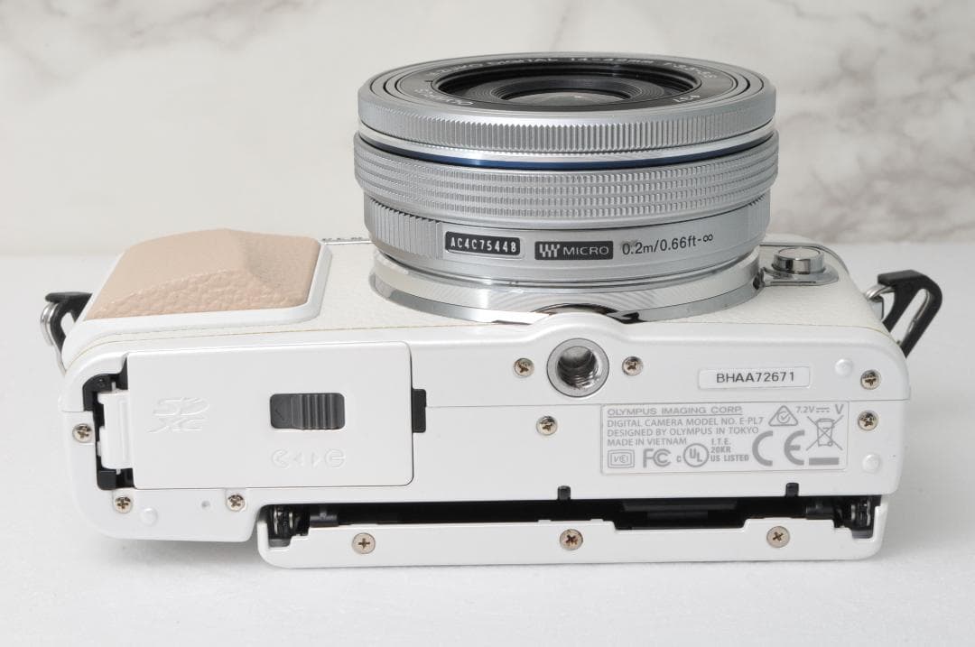 美品❣️OLYMPUS PEN E-PL7⭐️ダブルレンズ Wi-Fi ホワイト