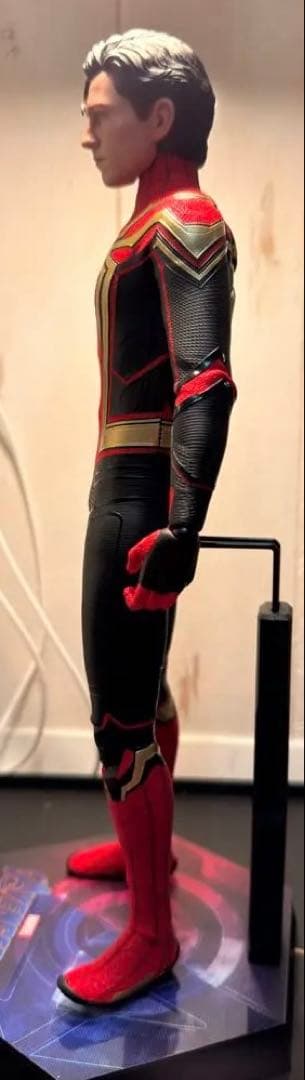 ピ*ル様 ホットトイズ　スパイダーマン インテグレーテッドスーツ トイサピ限定